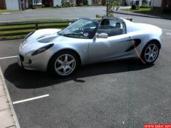 MADE TO HAVE THE ROOF OFF!