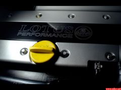 2007-Lotus-Europa-Engine-1600x1200.jpg