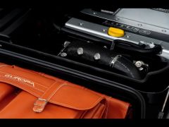 2007-Lotus-Europa-S-Luxury-Touring-Pack-Option-Trunk-Detail-