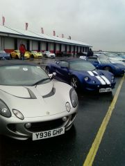 BEDFORD AUTODROME DEC 2007 on a very wet day