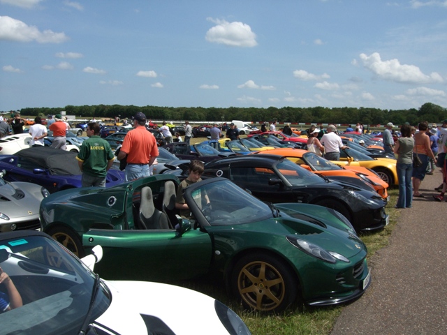 2009_0614Snetterton0012.JPG