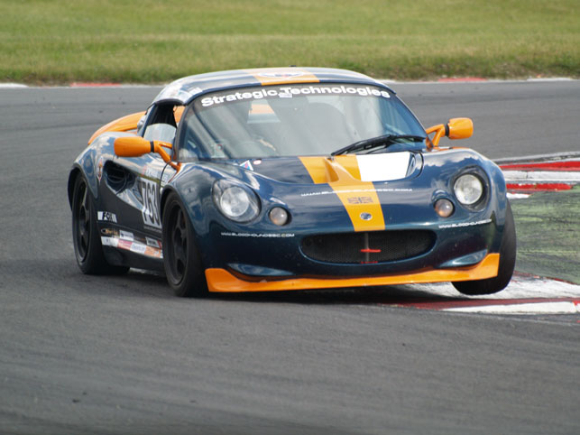 snetterton wing commander.jpg