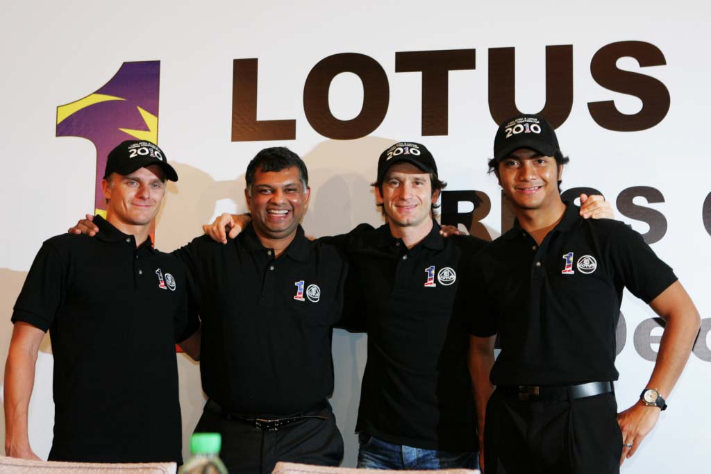 Heikki Kovalainen, Tony Fernandes, Jarno Trulli and Fairuz F
