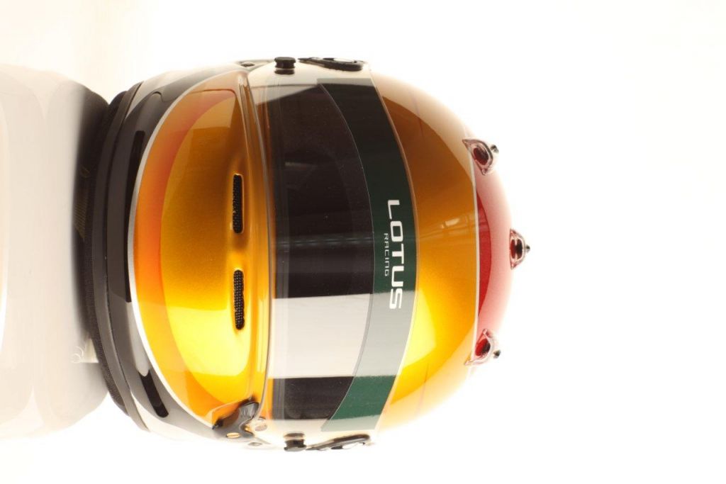Fairuz_Fauzy_2010_helmet_face_on.jpg