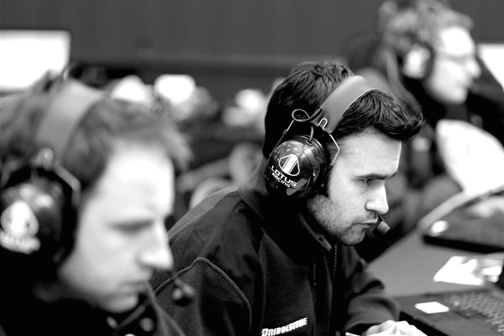 _G7C3236B&W.jpg