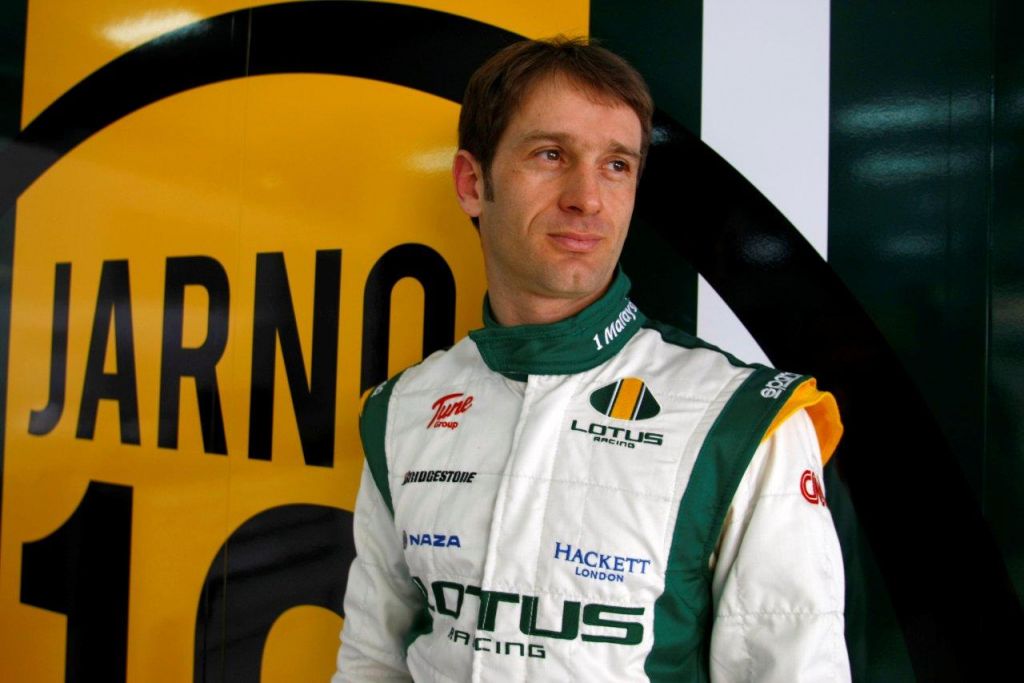 Jarno in the Lotus Racing garage at Bahrain GP Thursday 11th