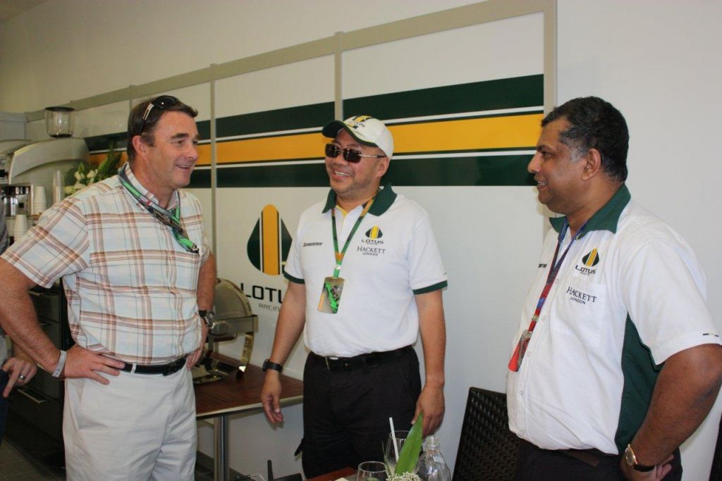 Nigel Mansell, Kamarudin Meranun and Tony Fernandes on quali