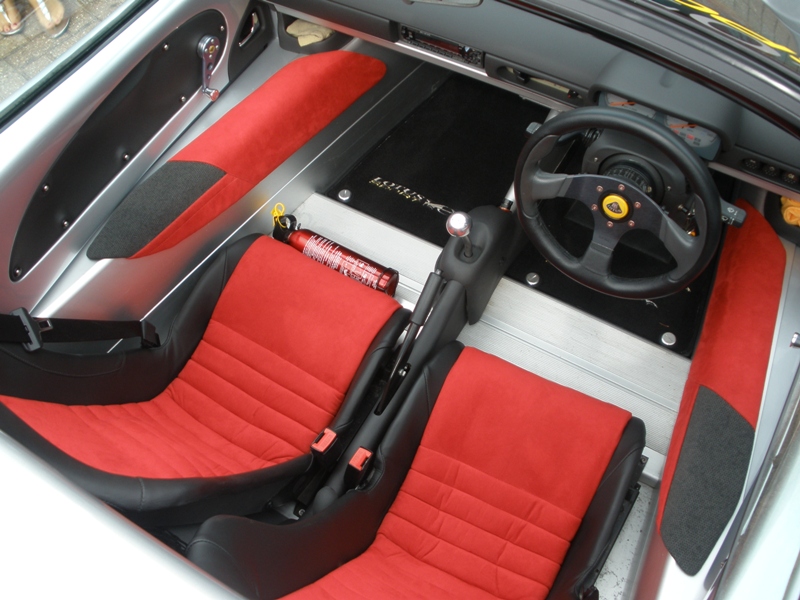 Interior 1.JPG
