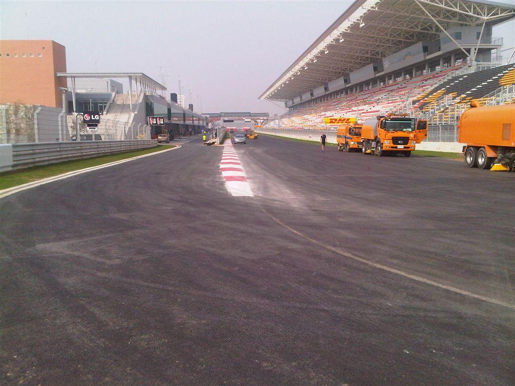 Pitlane exit Wednesday.jpg