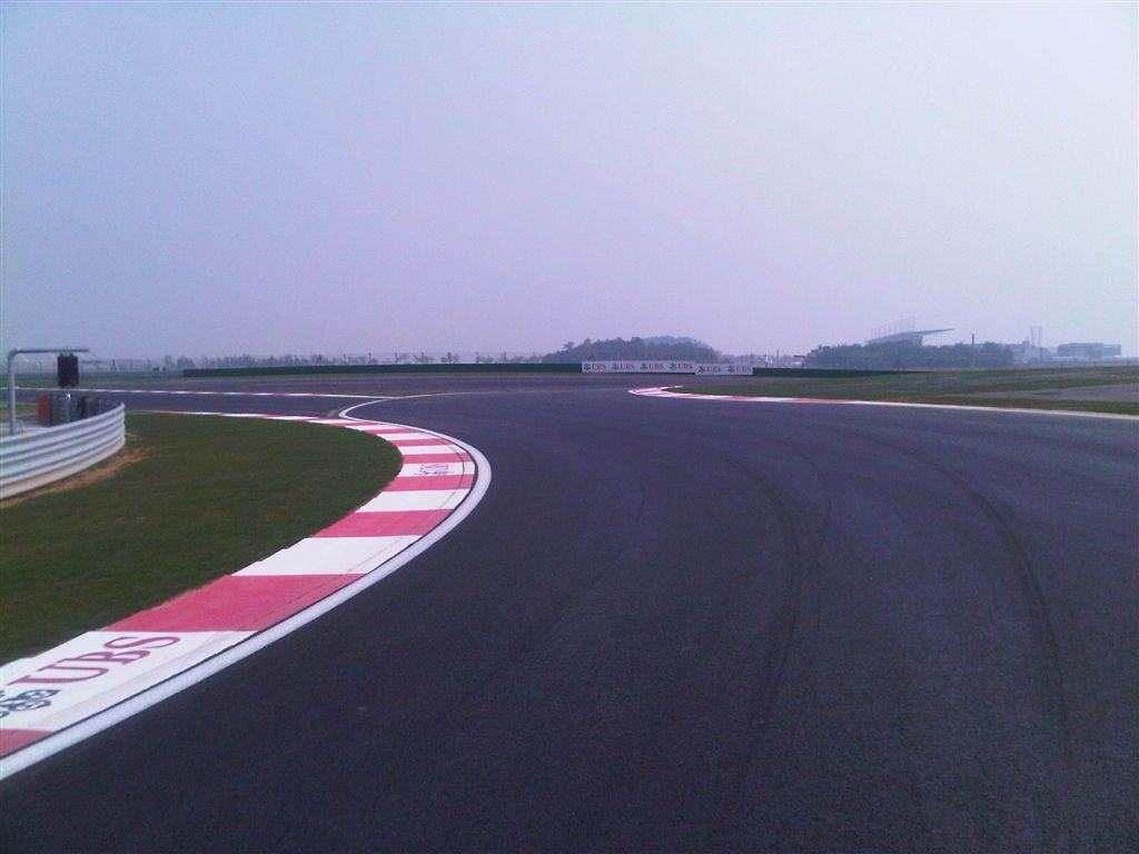 Slight incline from T11 to T12.jpg
