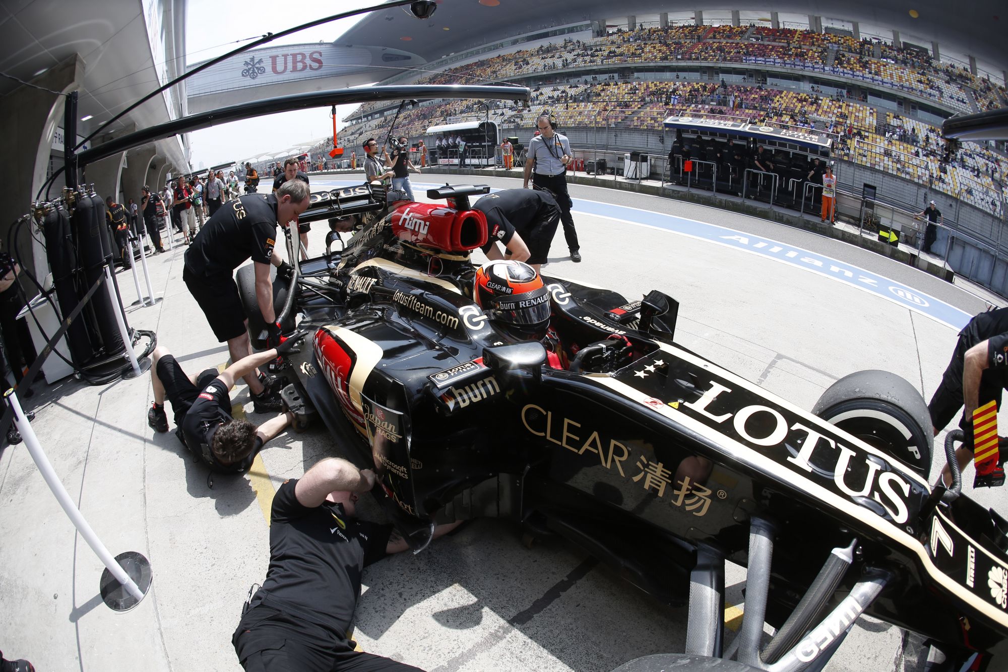 2013 Chinese Grand Prix - Saturday