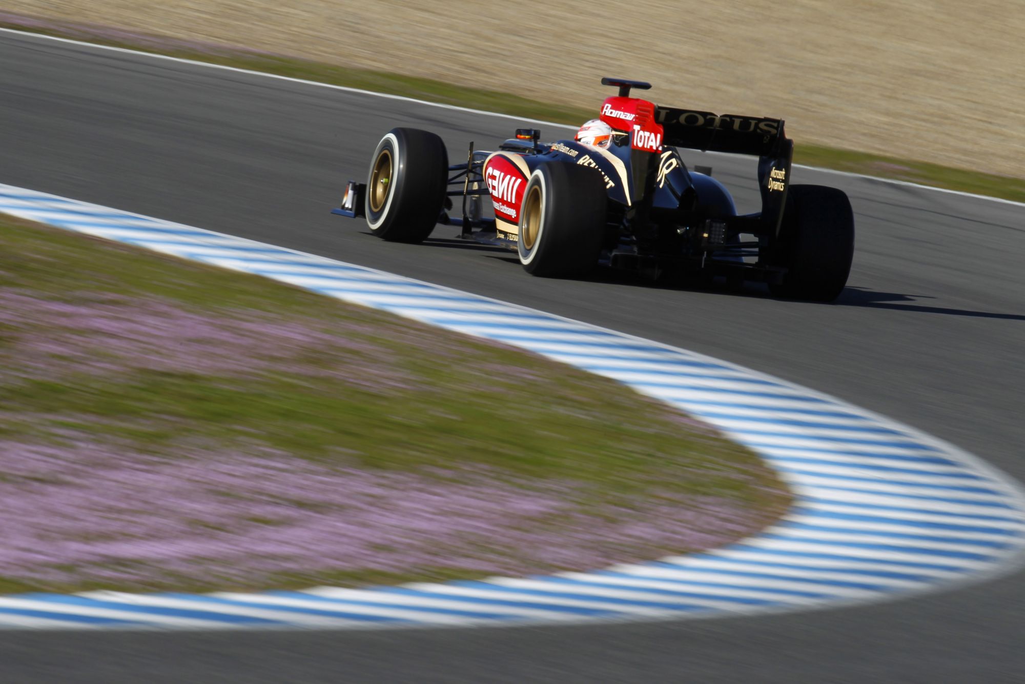 F1 Testing Jerez Day 1