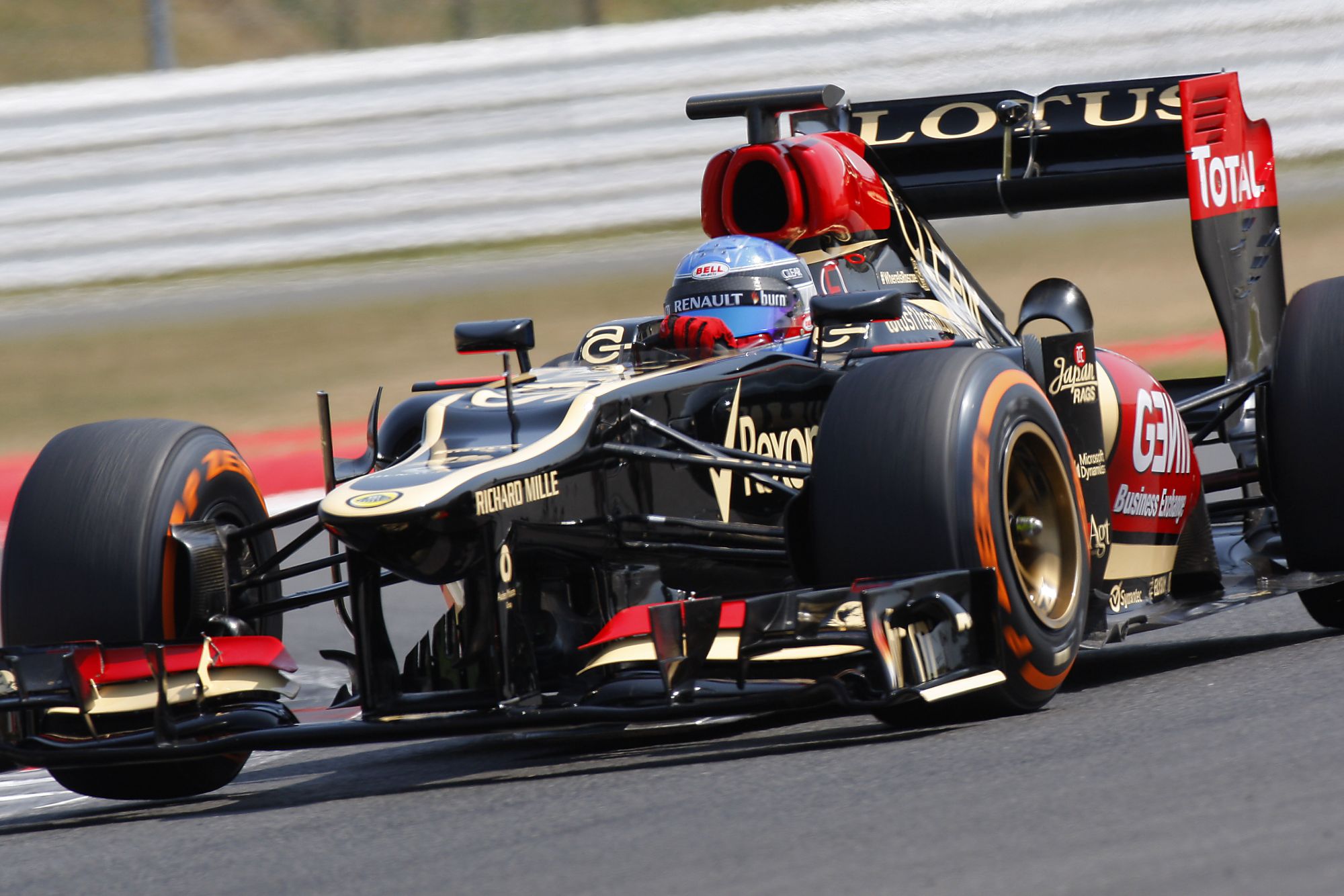 2013 F1 Young Driver Test - Day 1