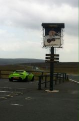 Cat & fiddle