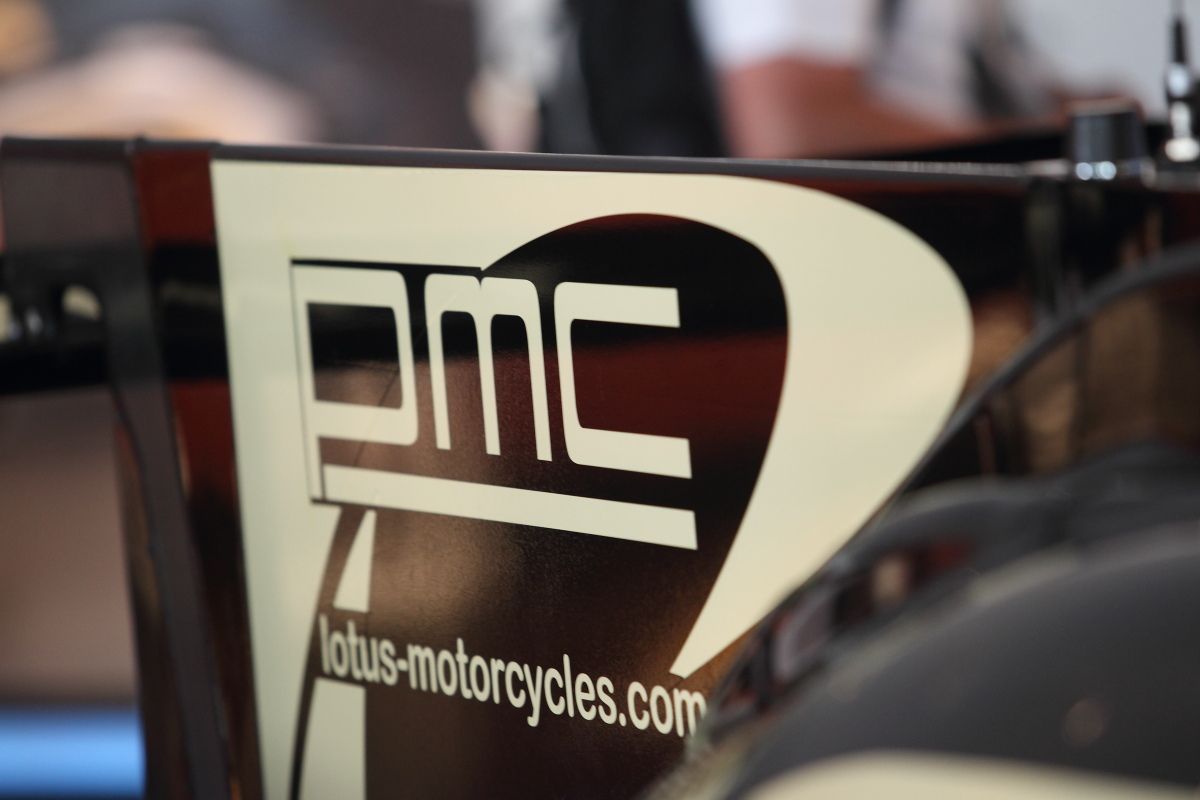 unveiling Lotus LMP P1 Le Mans 2014 16
