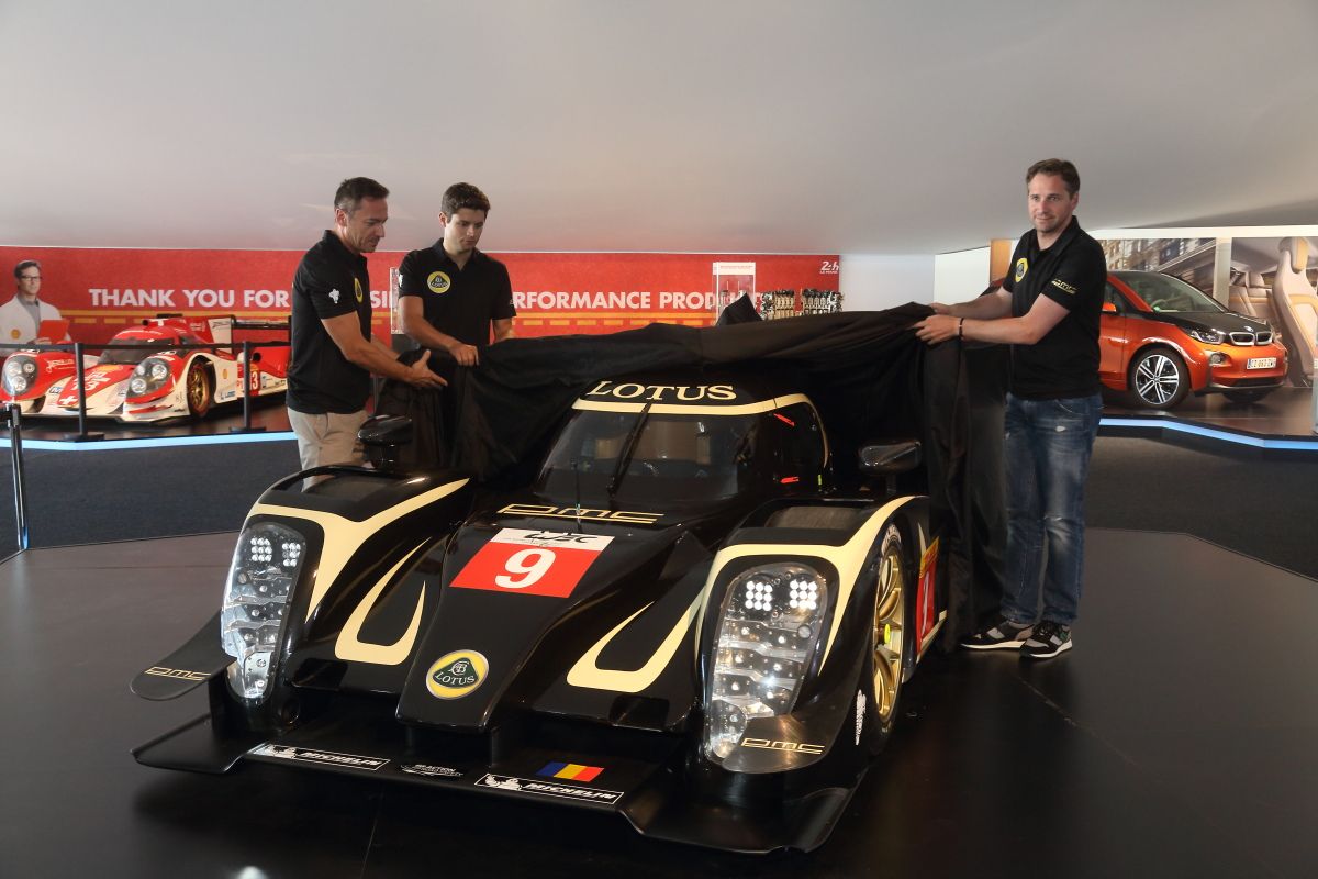 unveiling Lotus LMP P1 Le Mans 2014 02