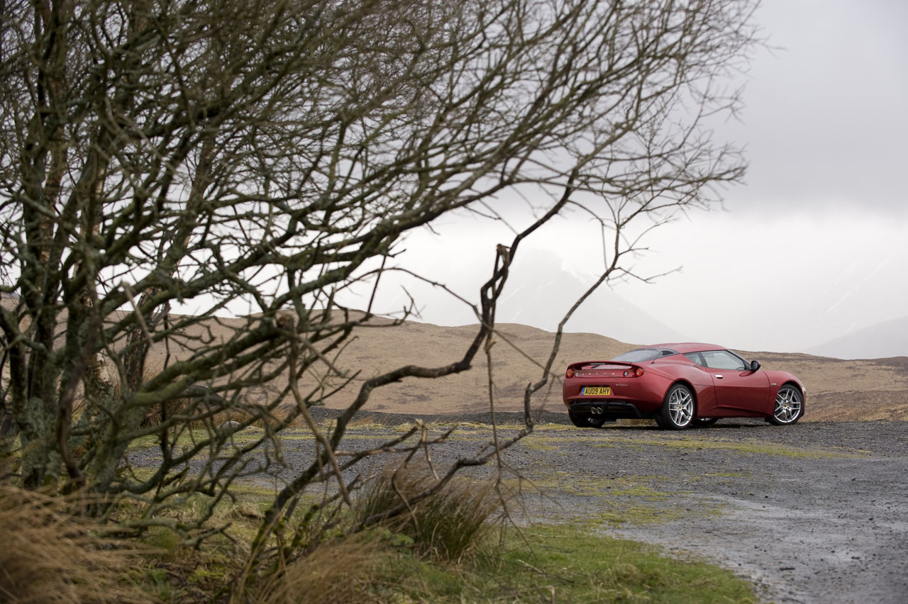 Lotus Evora Rear 3QTR Static 2