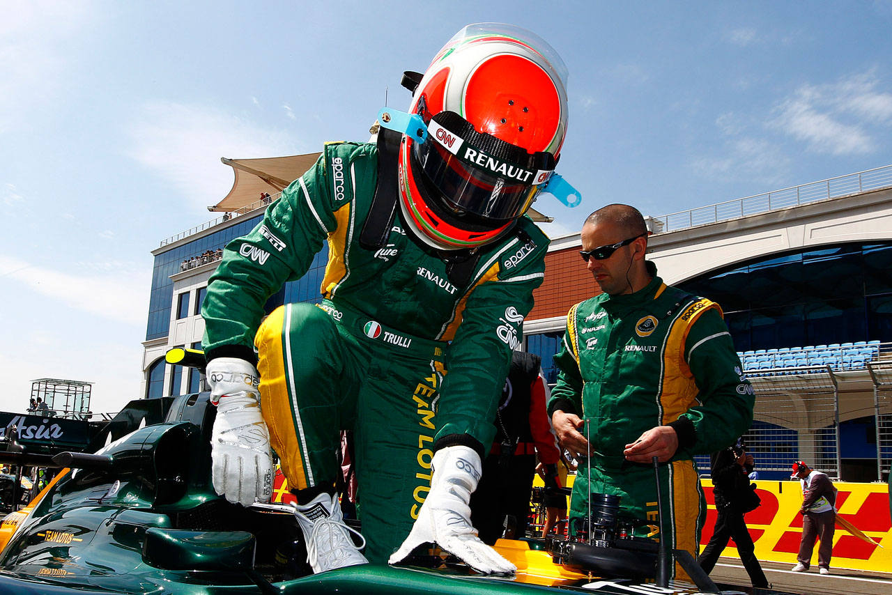 5699701344 28431acd19 Jarno Trulli On The grid O