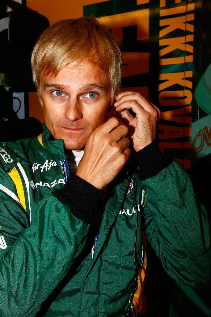 5699122473 d2bcf7d85e Heikki Kovalainen getting ready O