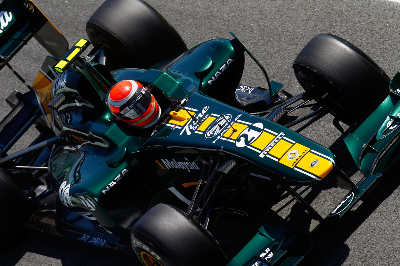 5739250221 fc0dc86a9d Jarno Trulli On track during FP1 O