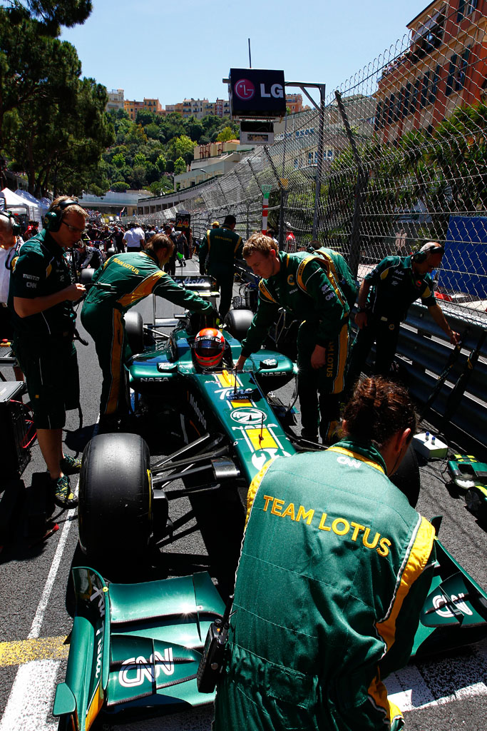 5771243873 a8cd558906 Jarno Trulli On The grid O