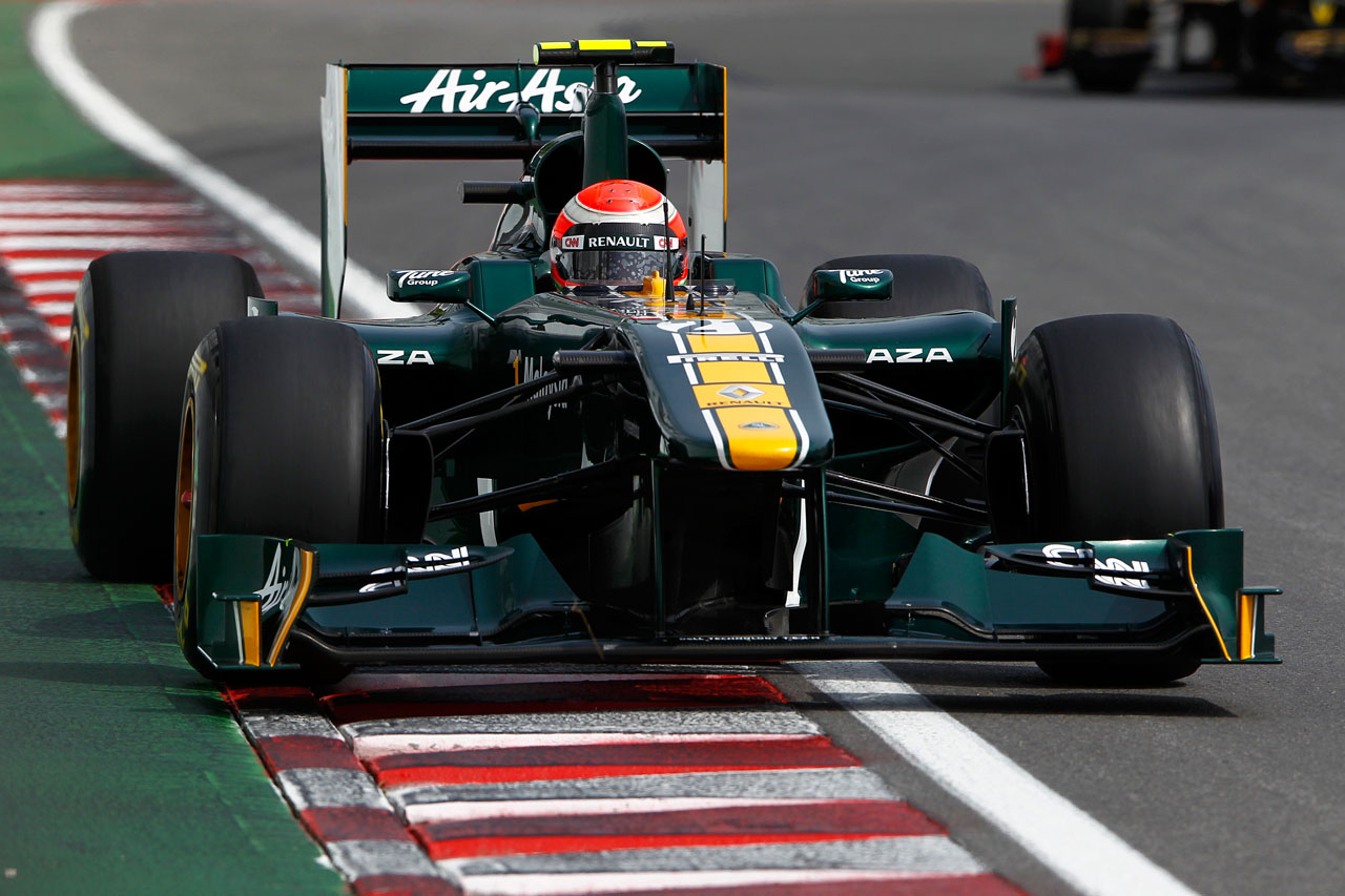 5821172845 238bef6e00 Jarno Trulli On track during FP3 O