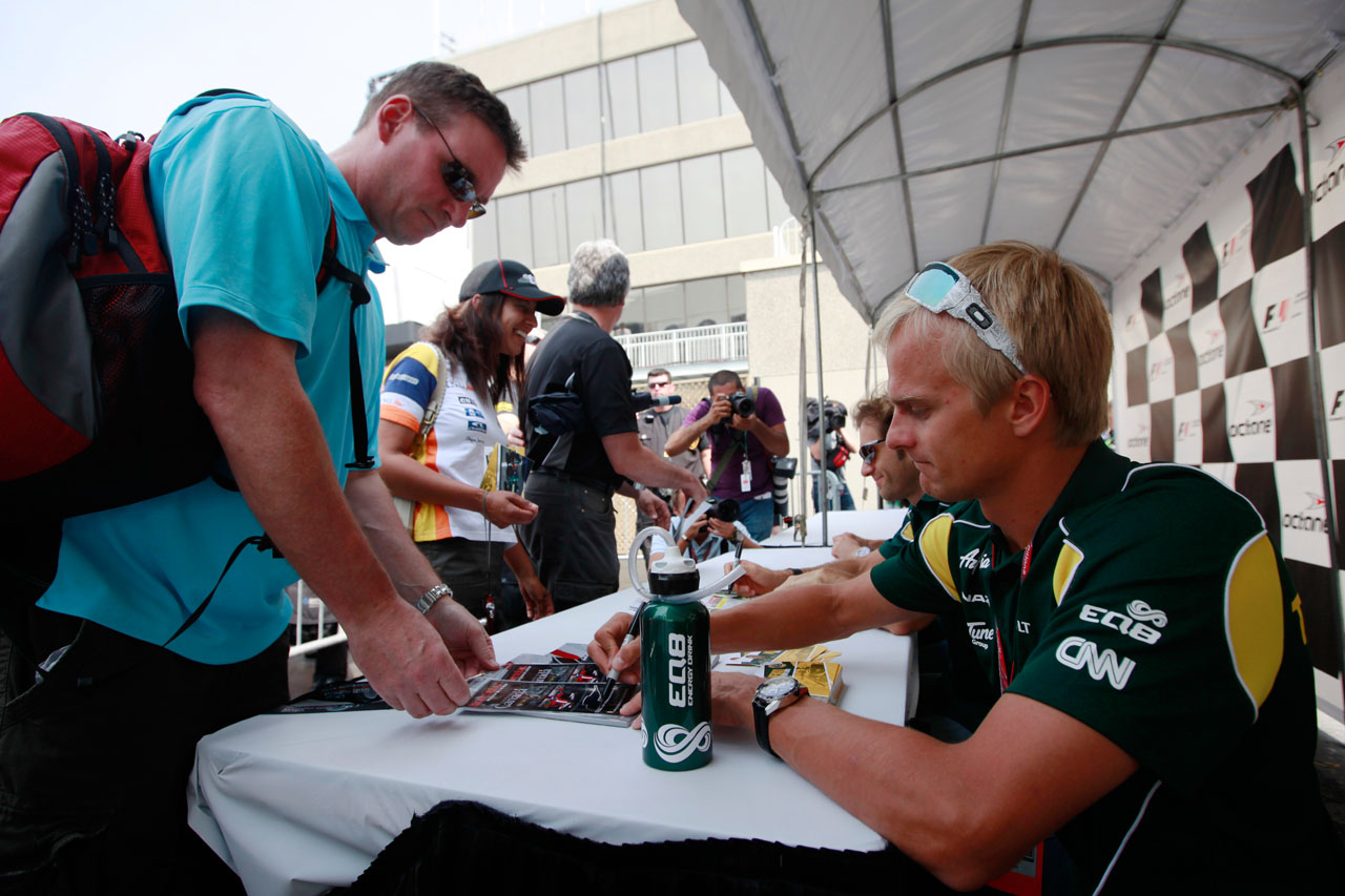 5815879448 4fb1212e7e Heikki Kovalainen And Jarno Trulli At The Montreal Thursday autograph session O