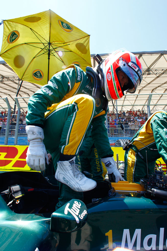 5873658296 535e8f681f Jarno Trulli On The grid O