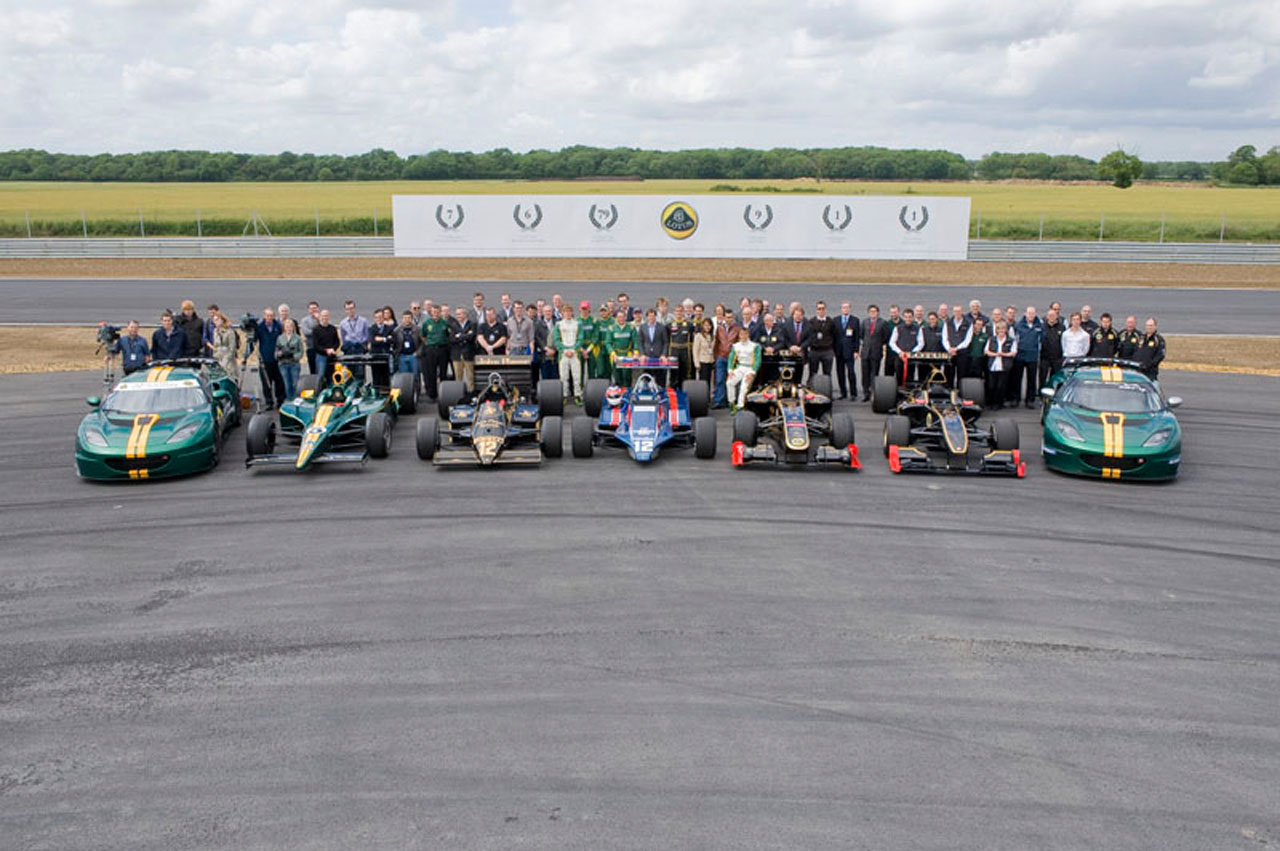 40141 103 9831 Lotus Test Track Opening 21 06 11 775