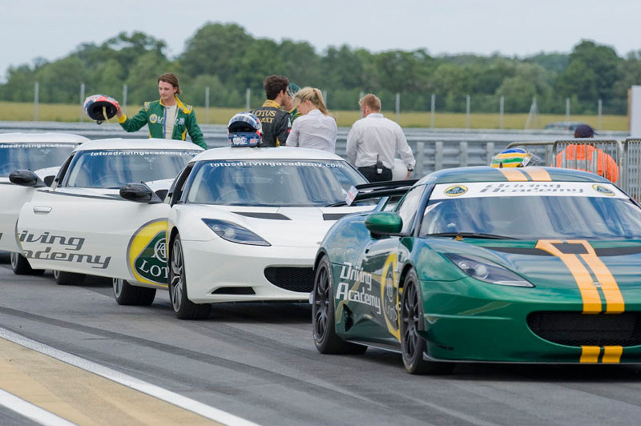 40140 103 9837 Lotus Test Track Opening 21 06 11 802