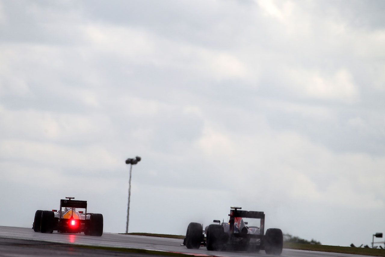 5918089262 ed07657285 Jarno Trulli On track during FP2 O