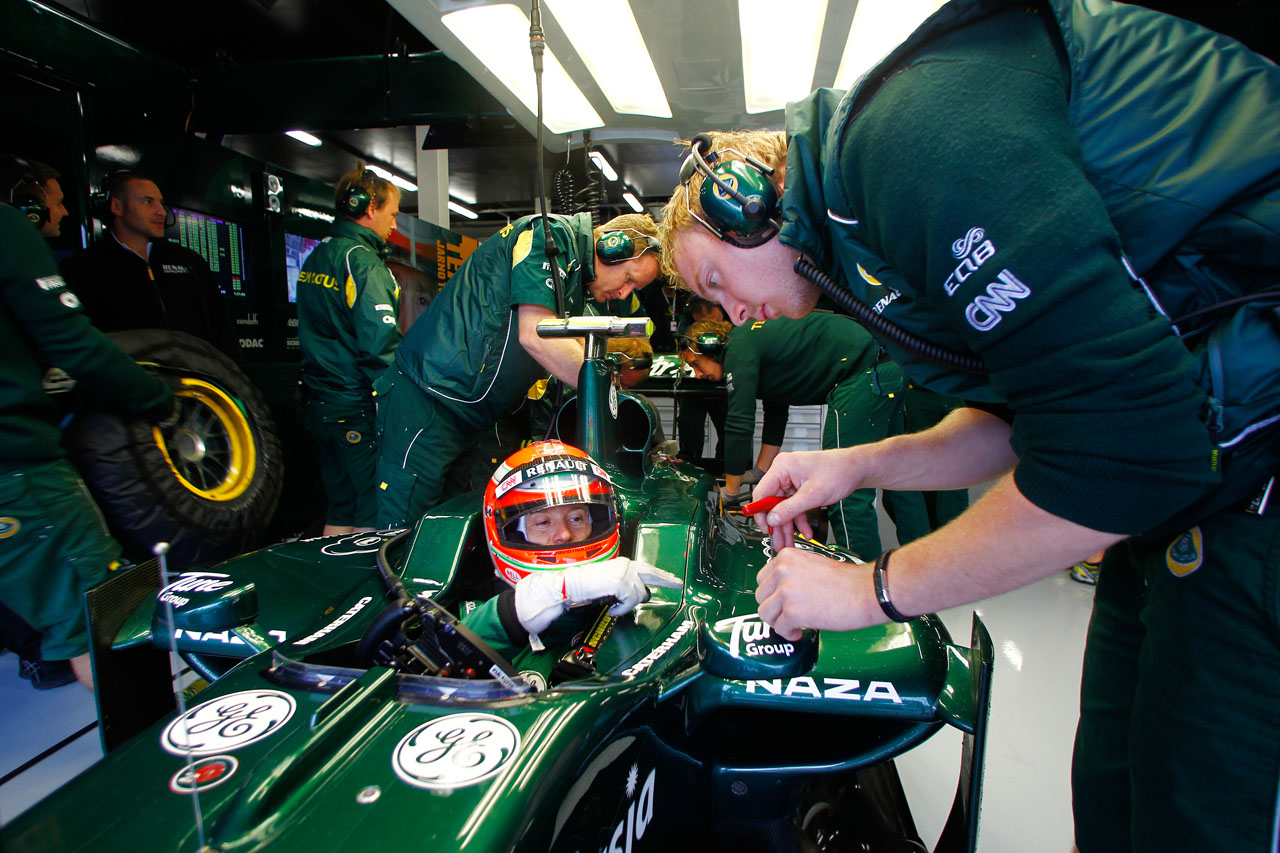 5917427583 4078cbb109 Jarno Trulli In The pits during FP1 O