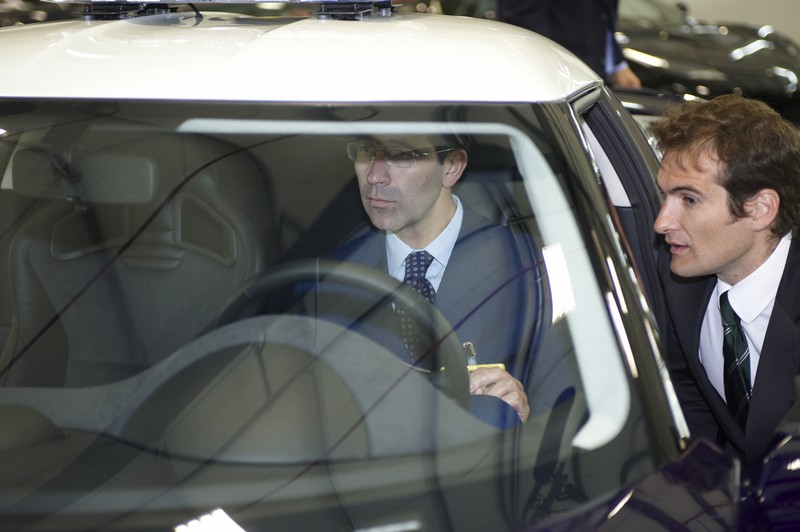 Col. Marco Minicucci In Lotus Evora Carabinieri.800x 1