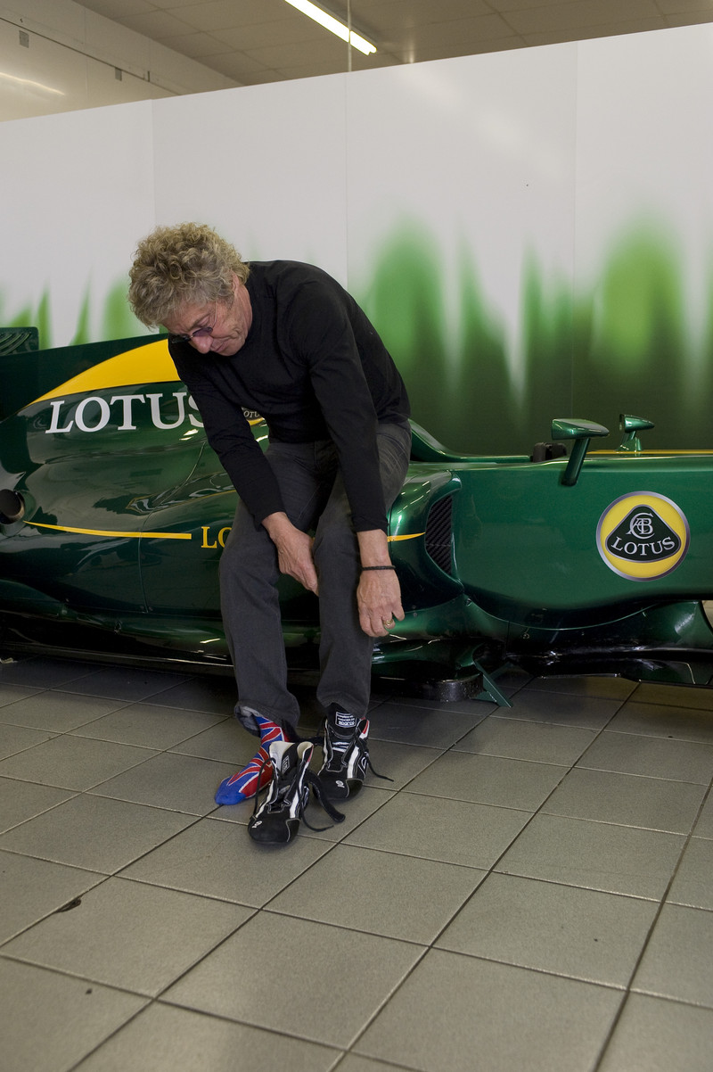 Roger Daltry visits Lotus to drive Evora GT4 & T125