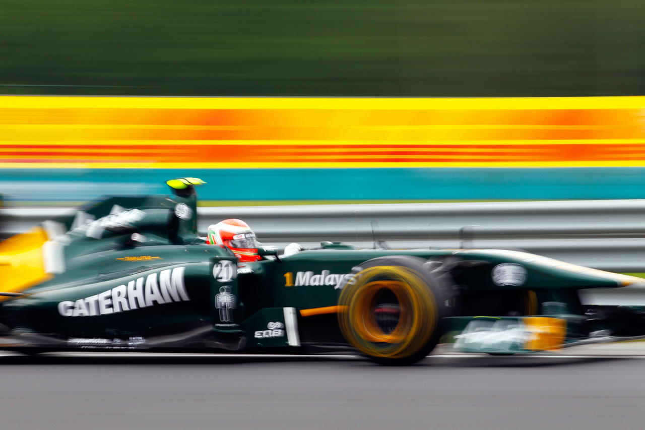 5987585654 f39e825611 Jarno Trulli On track during FP1 O