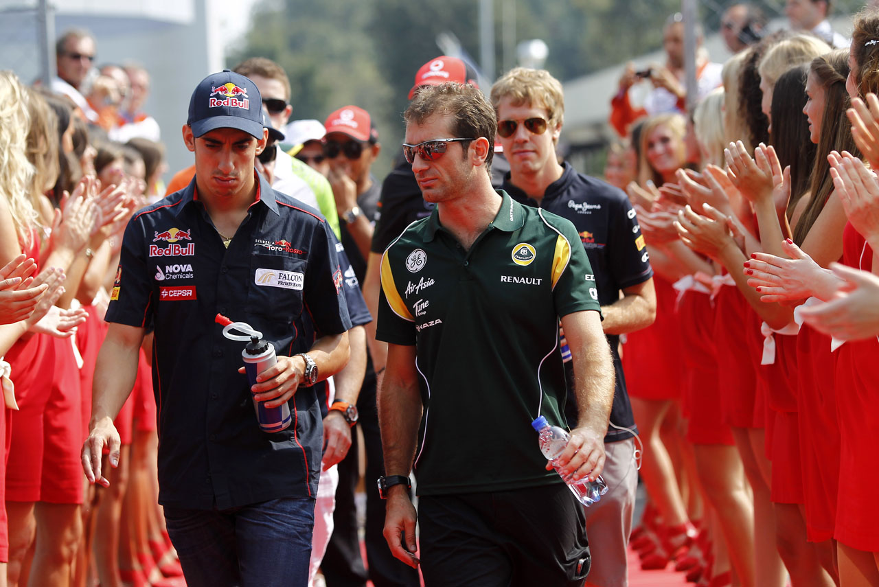 6136570254 49e5b14d15 Jarno At The drivers parade O