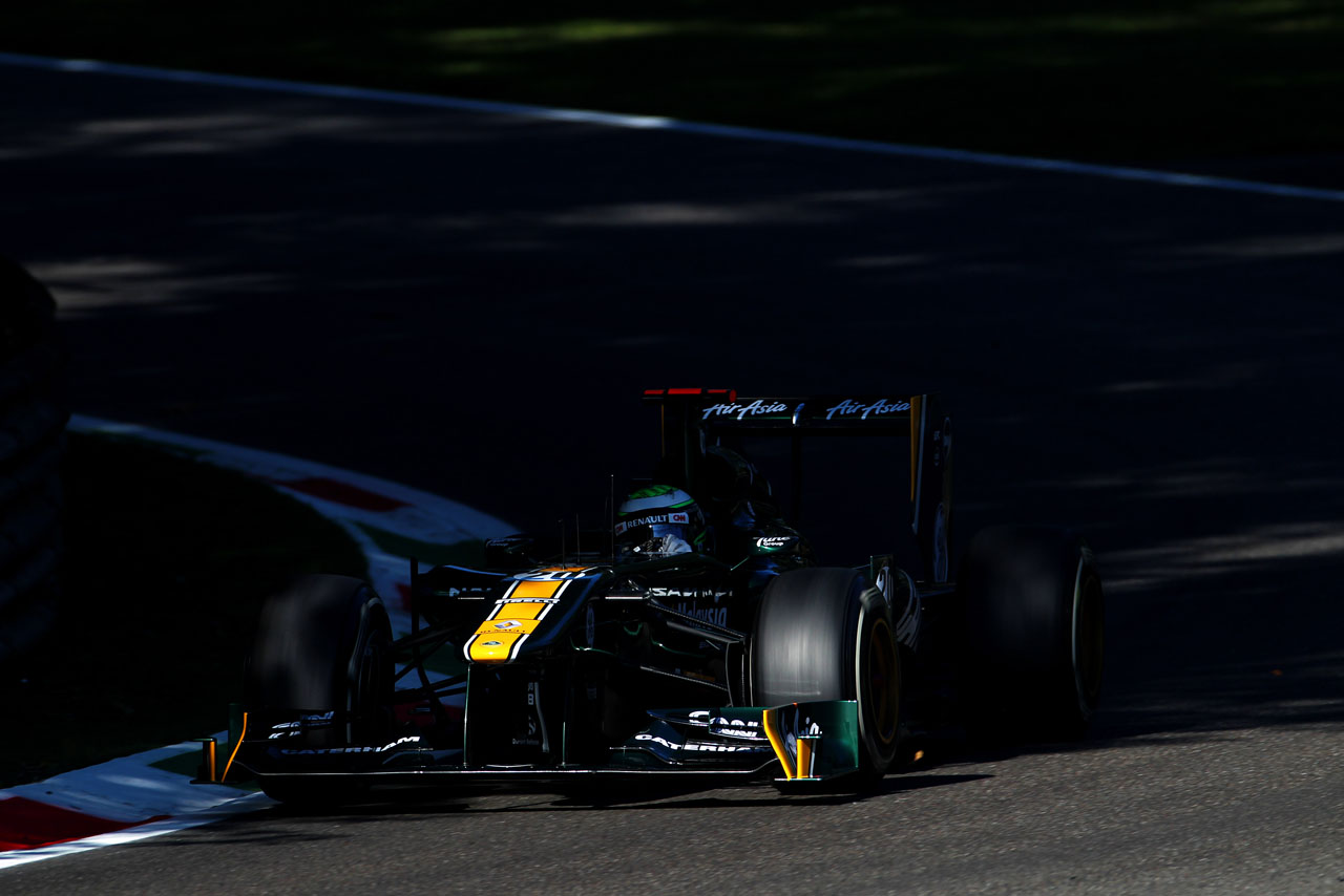 6129971394 65e33b0053 Heikki Kovalainen On track during FP1 O