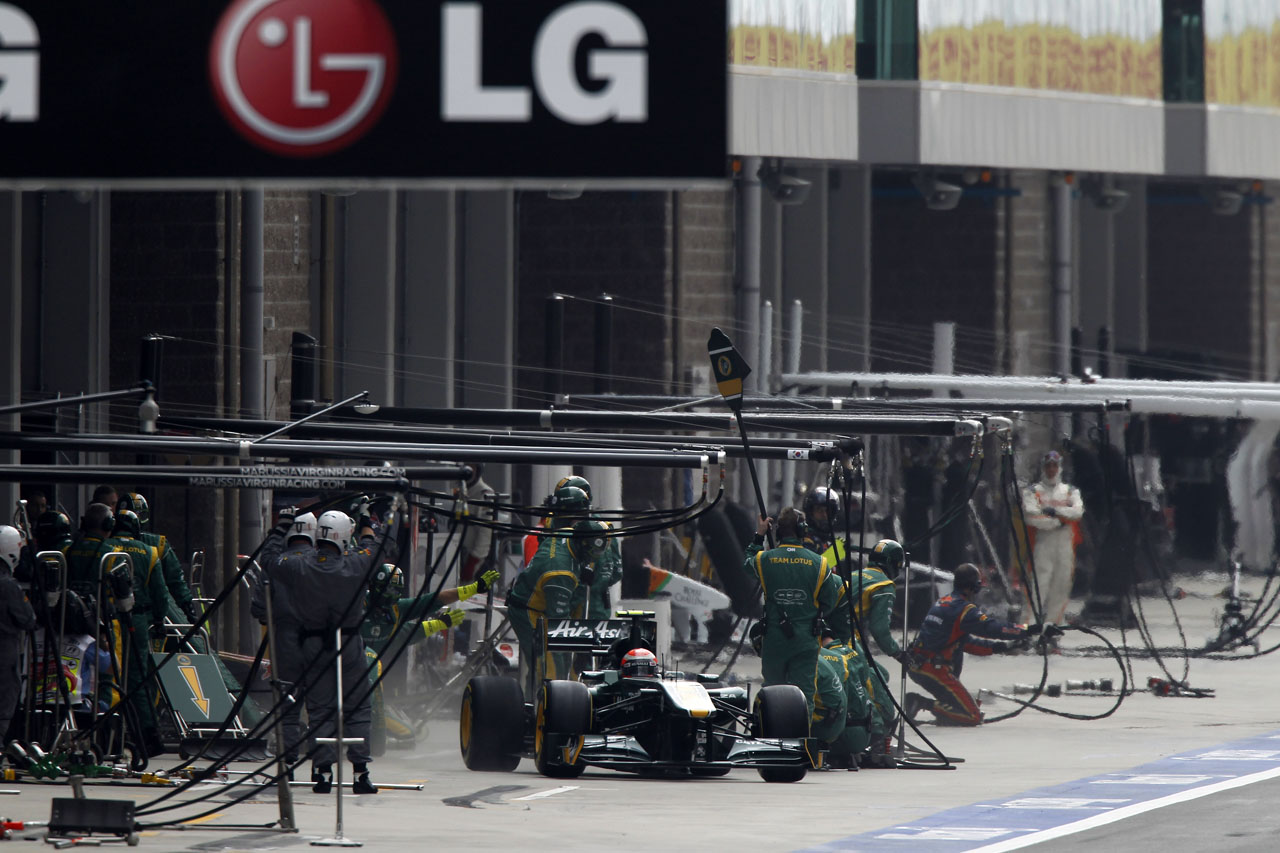 6248830043 4e8c08b0e4 Jarno pits In Korea 2011 O