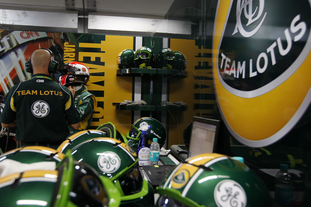6294178281 cfa2307021 Jarno prepares For The race O