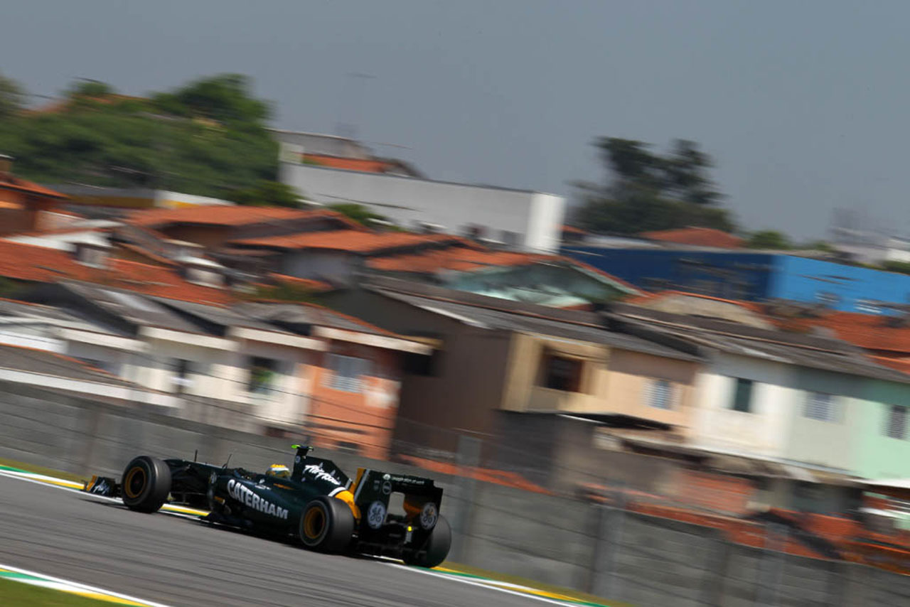 6400700299 15ffac966f Luiz Razia On track during FP1 O