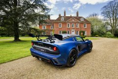 Lotus Exige Cup 380 rear 3qtrs (2).jpg