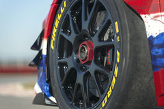 Evora_GT4_Detail_10.jpg