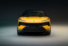 09_Lotus_Eletre_Yellow_Studio_Front.jpg