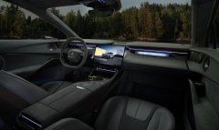 LOTUS_ELETRE-S_SOLAR-YELLOW_INTERIOR_1.jpg