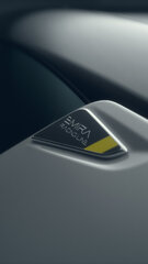 Lotus-Emira-Turbo-SE-Racing-Line-Badge-Detail-9x16.jpg