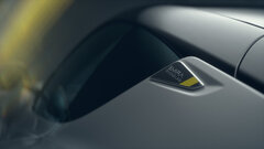 Lotus-Emira-Turbo-SE-Racing-Line-Badge-Detail.jpg