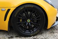 tyre_yellow.jpg