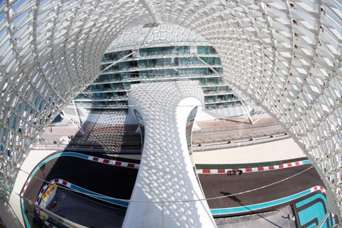 More information about "Give Me Just A Little More Time – Abu Dhabi Gp, Saturday 3 November"