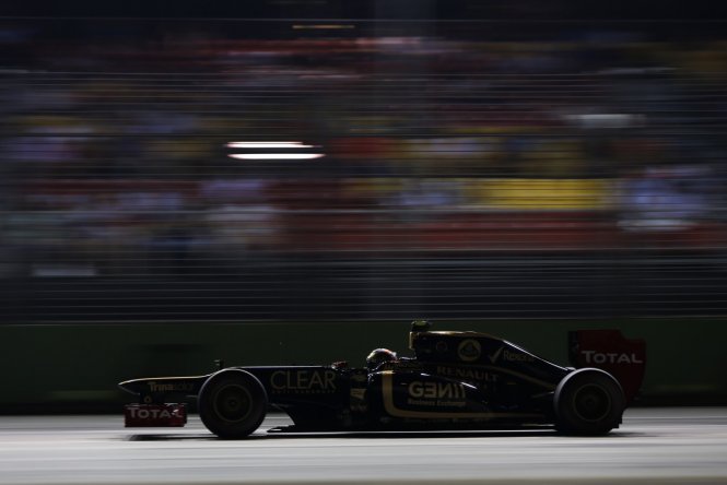 More information about "Saturday Night’S Alright For Fighting - Singapore Gp, Saturday 22 Sept"