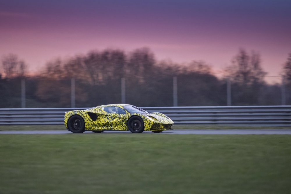 Lotus_Evija_Hethel-3.jpg